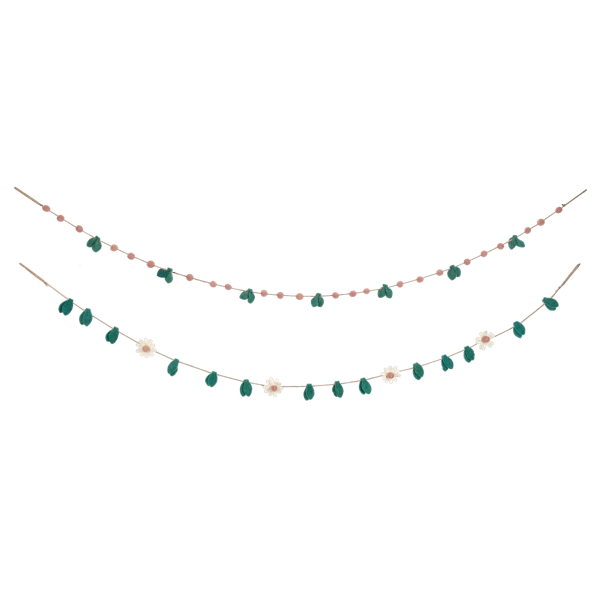 Pom Leaf Garland