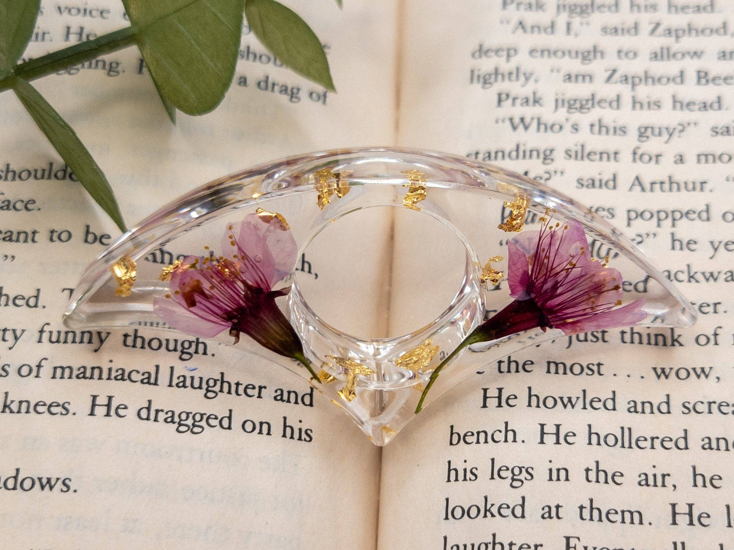 Floral Book Page Holder (Dark Purple)