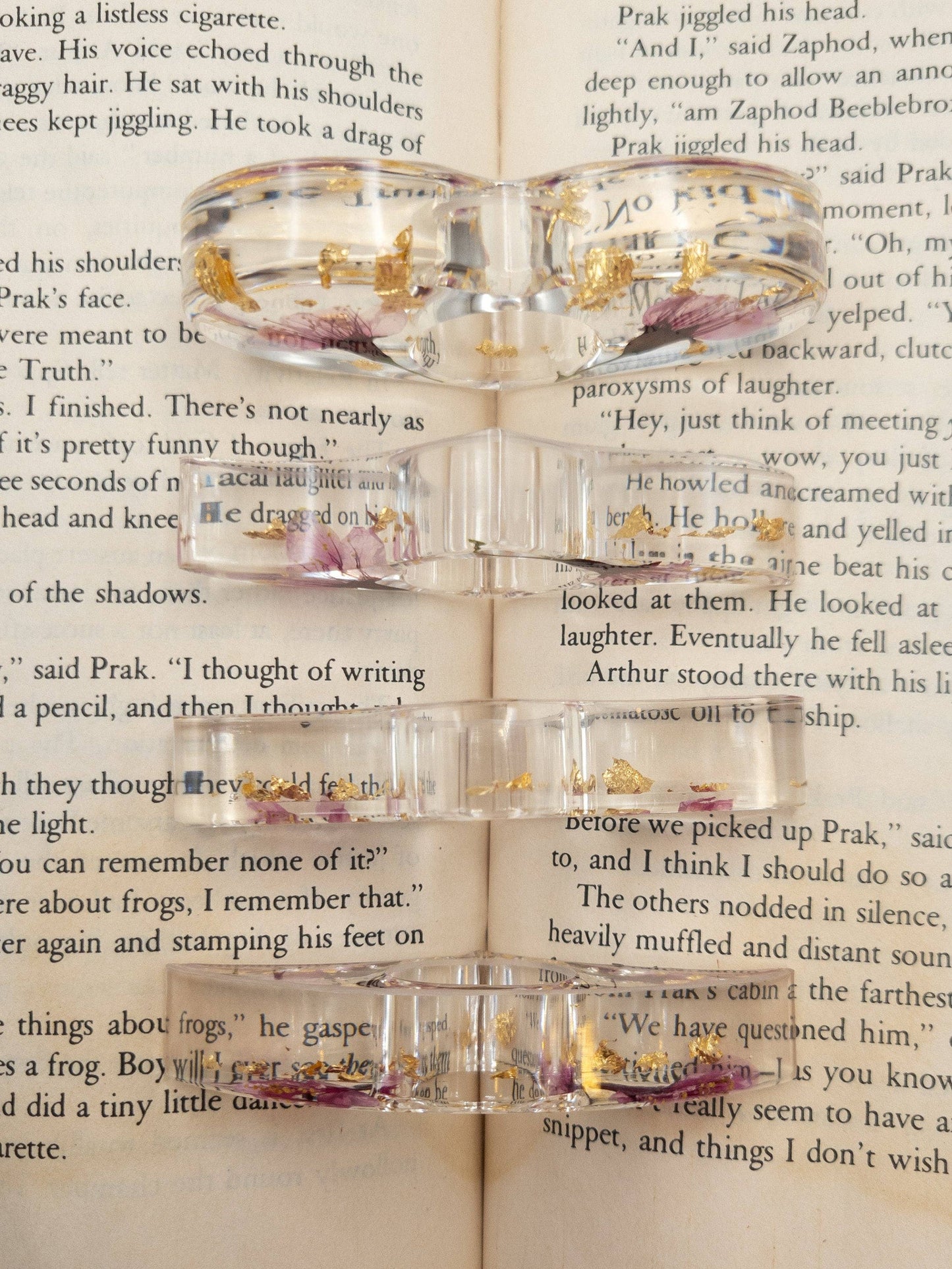 Floral Book Page Holder (Dark Purple)