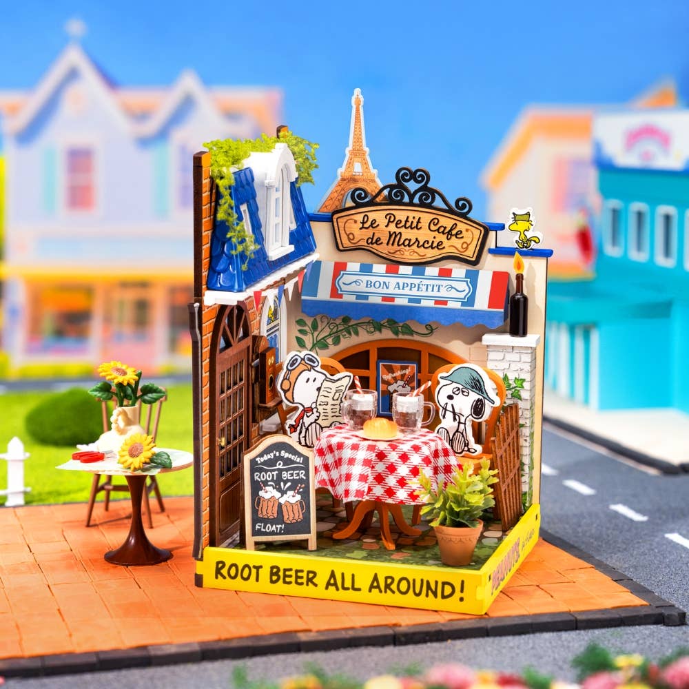 Le Petit Cafe with Snoopy & Spike - DIY Miniature Kit