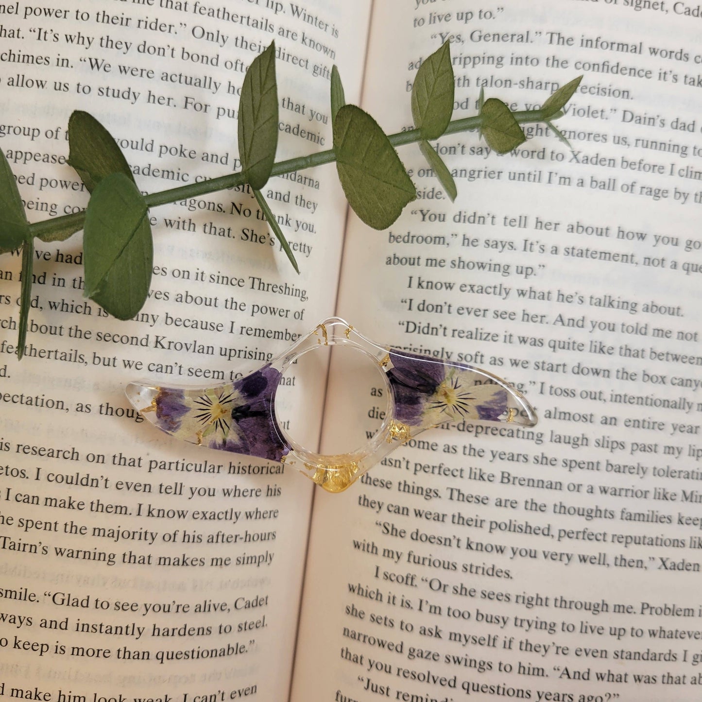 Floral Book Page Holder (Gold and Purple)