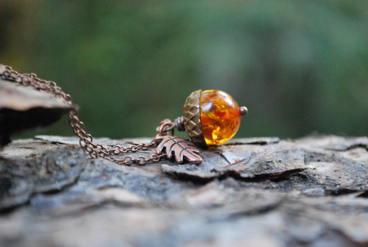 18" Amber and Copper Acorn Necklace