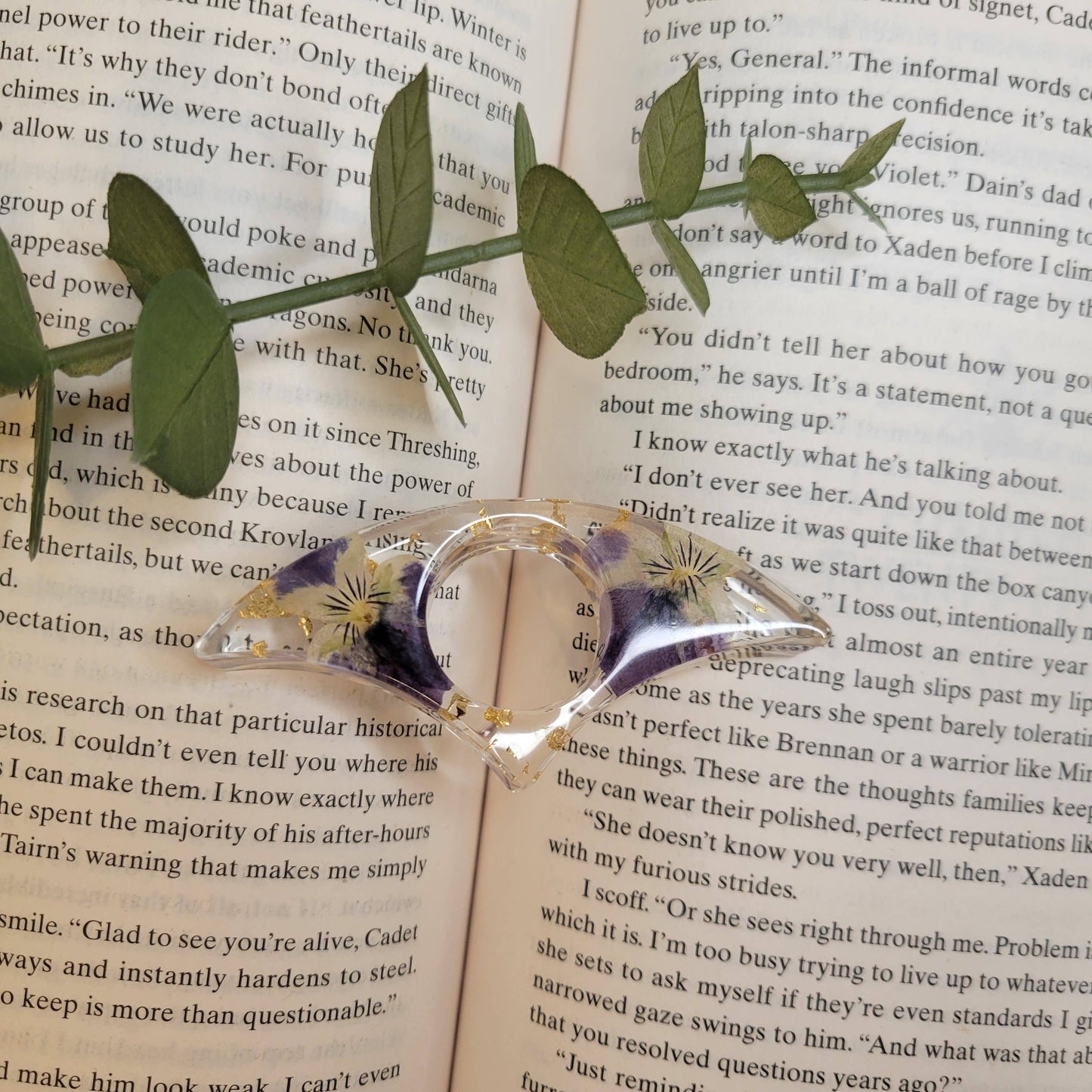 Floral Book Page Holder (Gold and Purple)