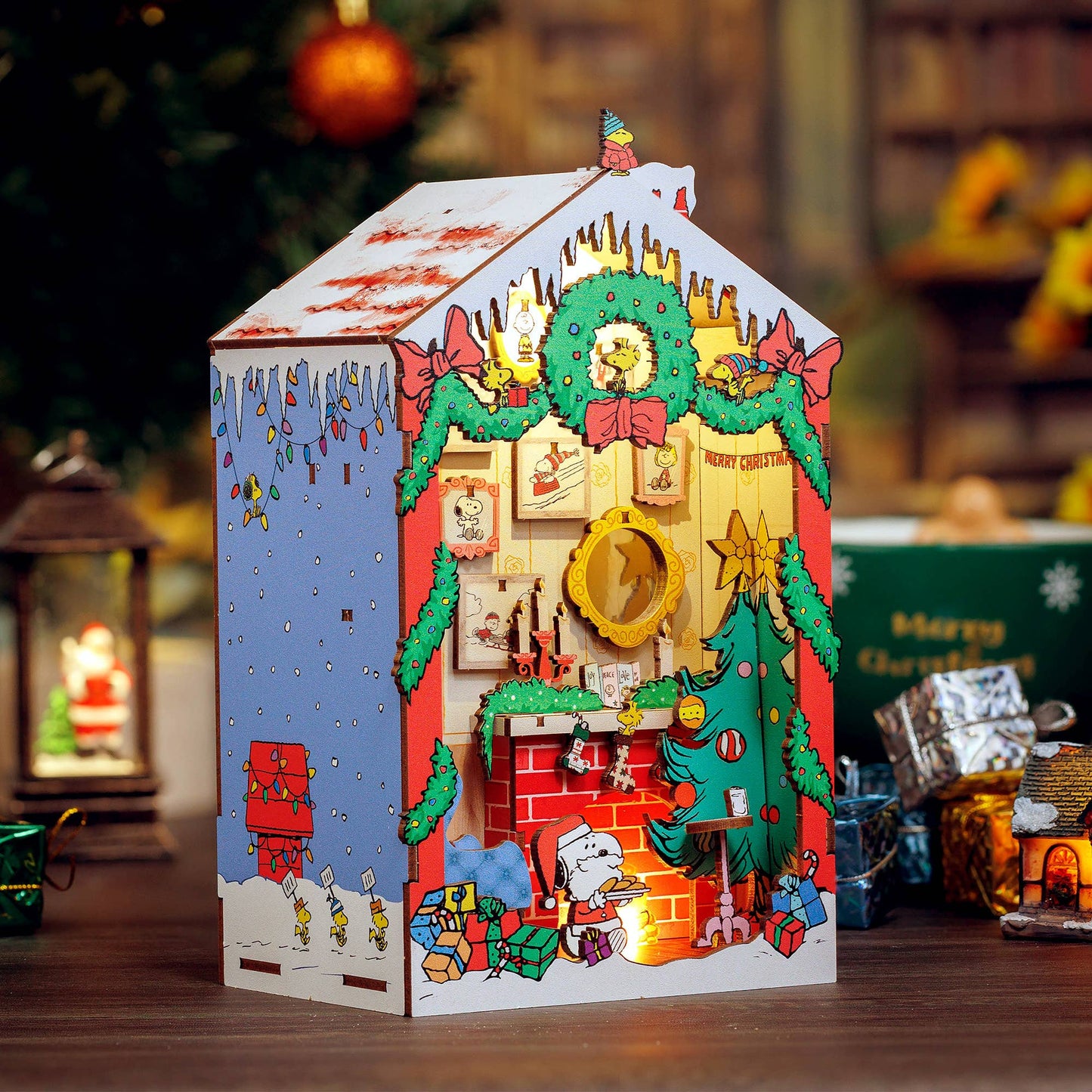 Peanuts Christmas - DIY Book Nook Kit