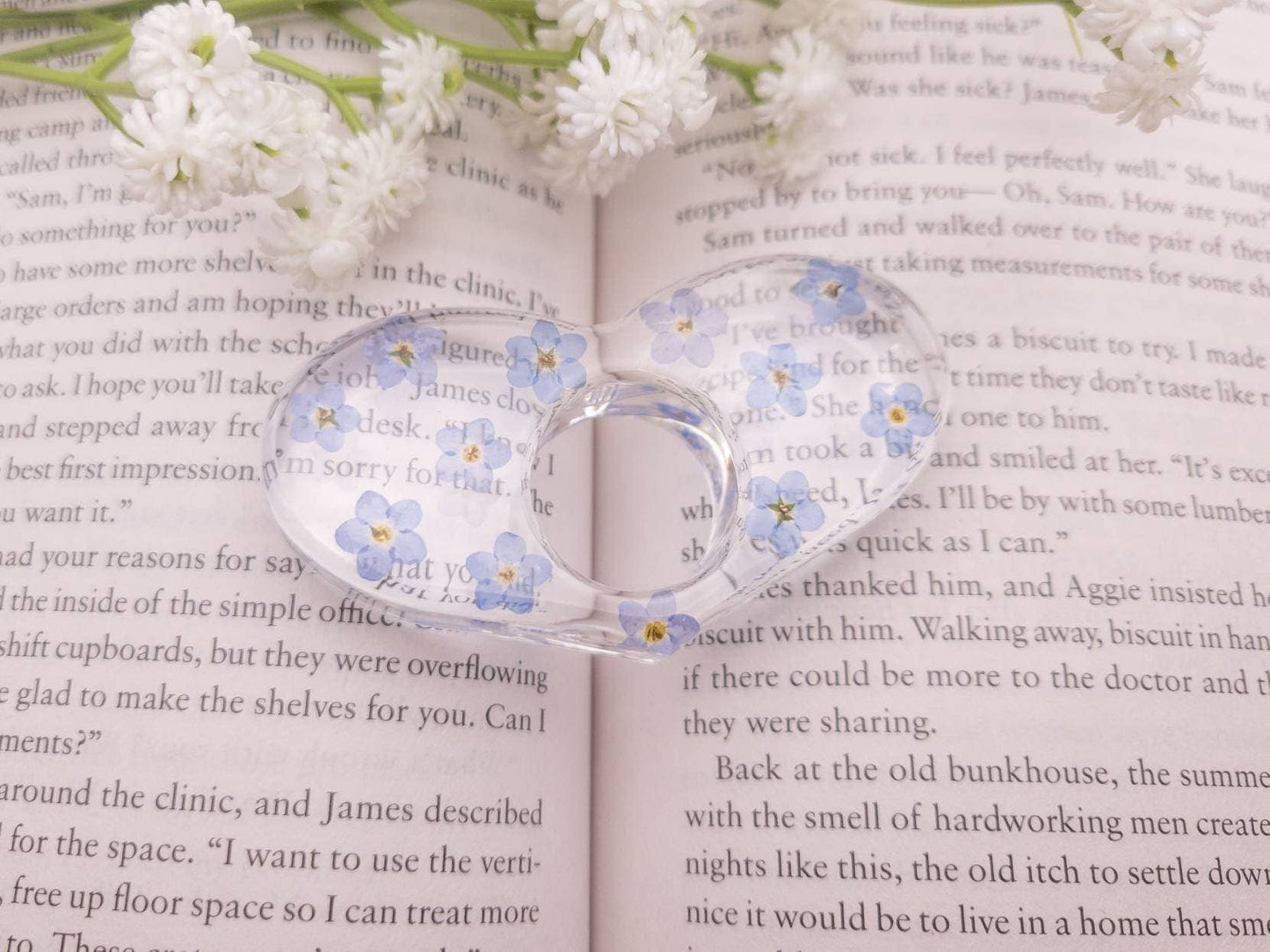 Floral Book Page Holder (Light Blue)