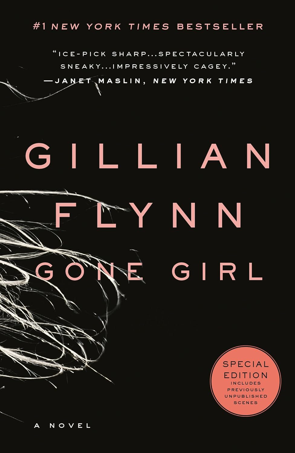 Gone Girl: A Novel by Gillian Flynn (Paperback)