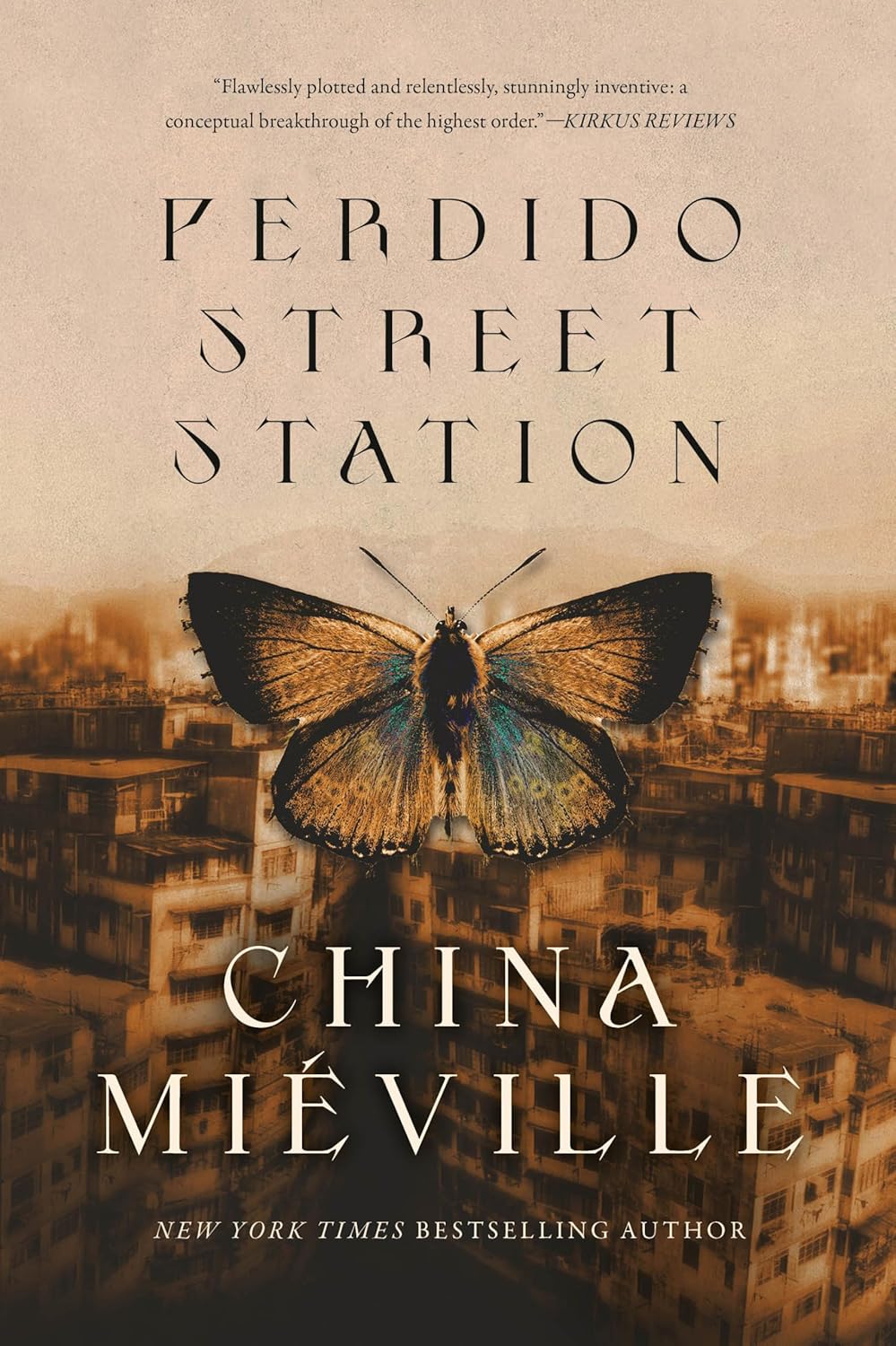 Perdido Street Station by China Miéville (Paperback)