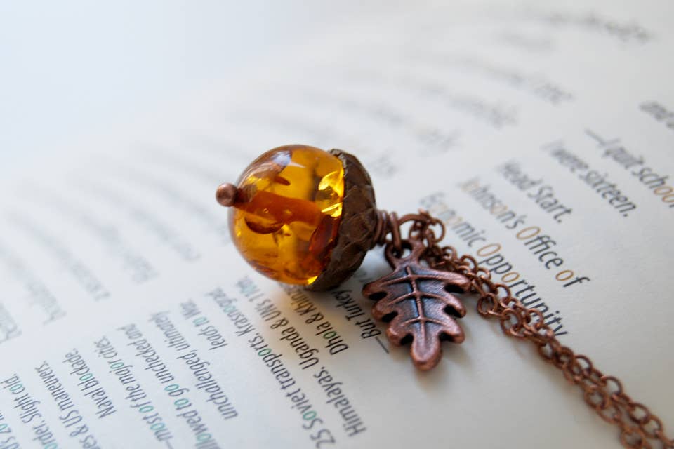 18" Amber and Copper Acorn Necklace