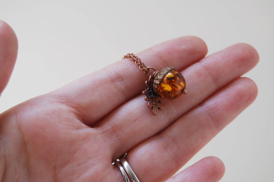 18" Amber and Copper Acorn Necklace