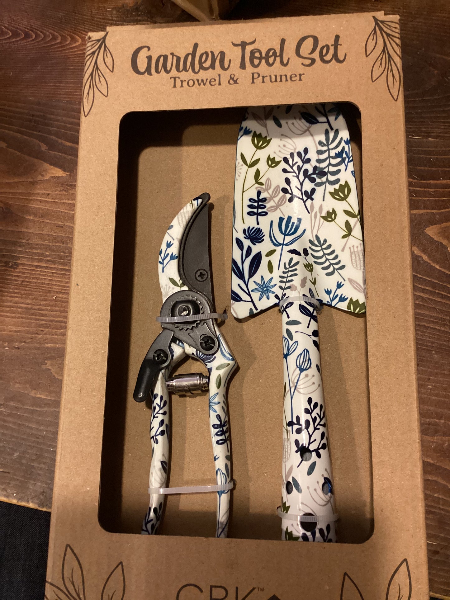 Midnight Botanical Garden Tool Set