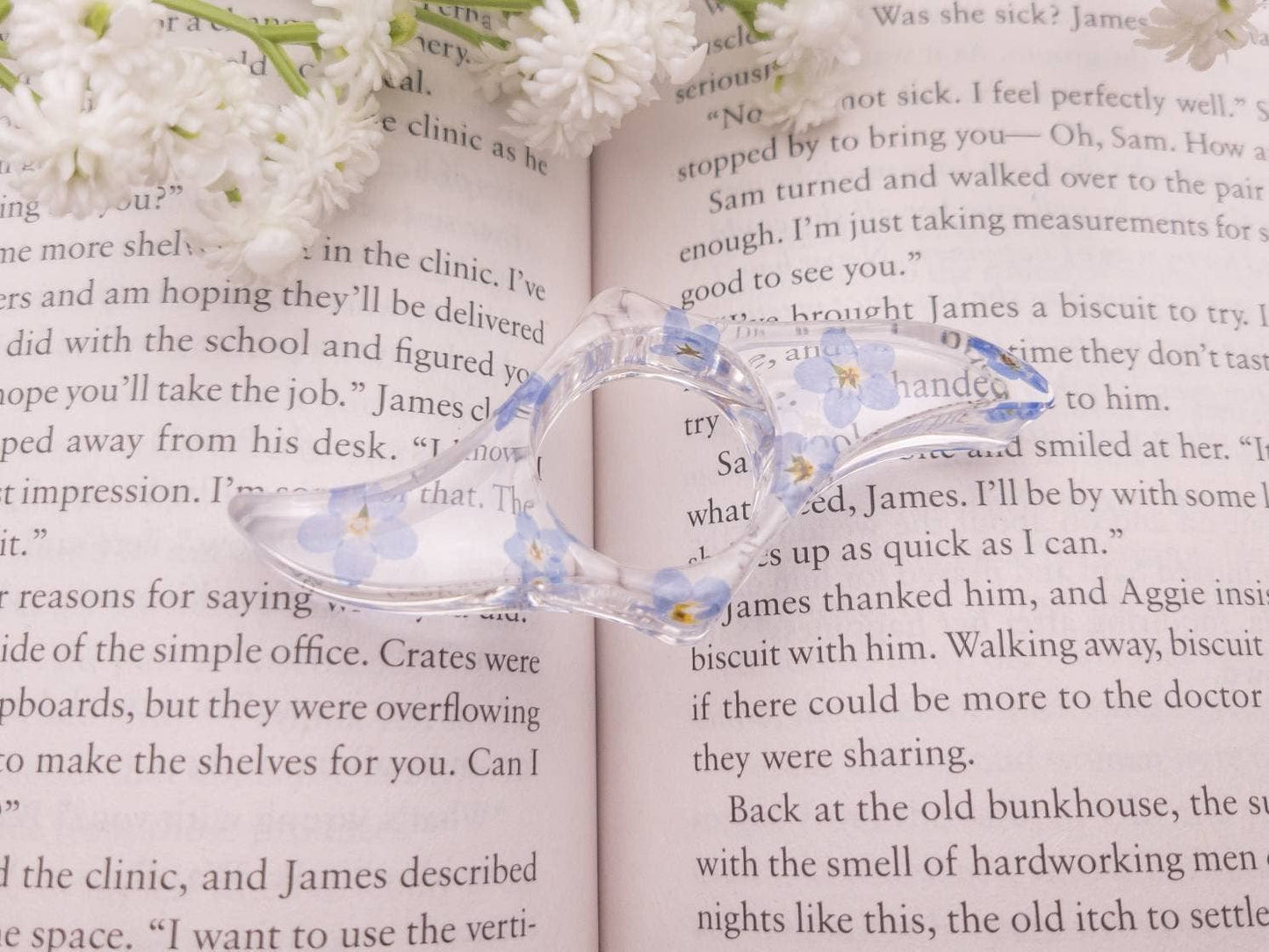 Floral Book Page Holder (Light Blue)