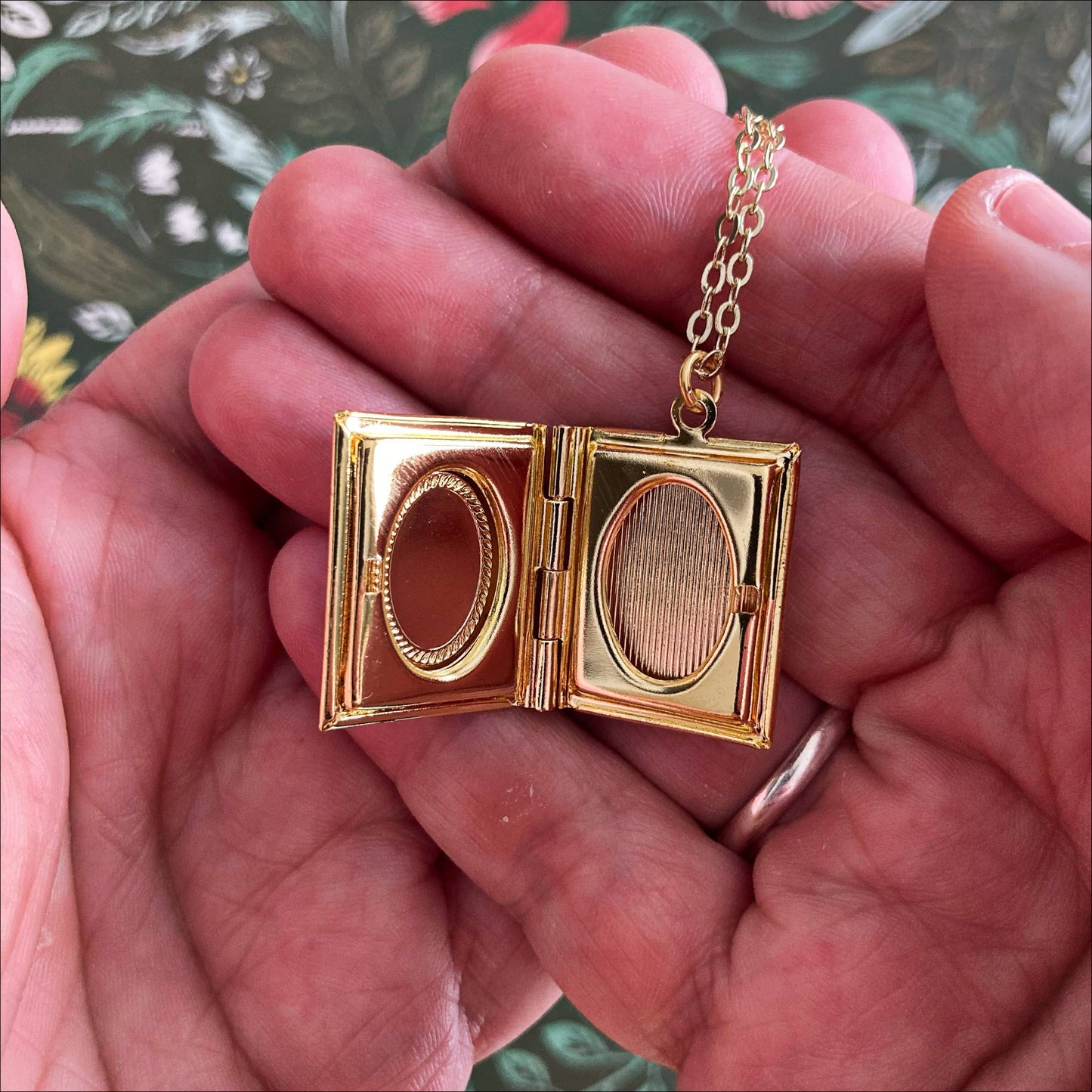 Book Locket How The Grinch Stole Christmas