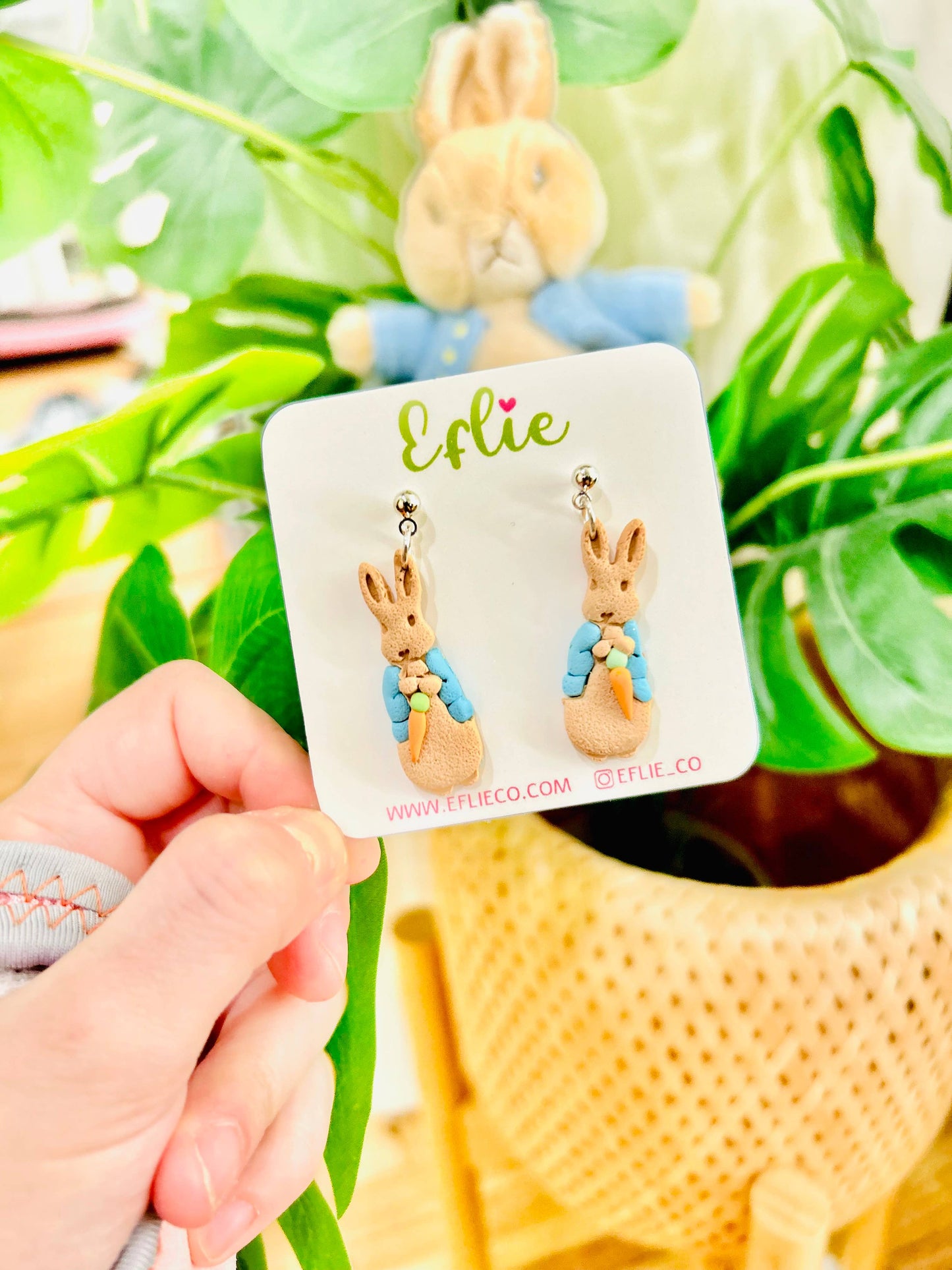 Easter Rabbit Book Bunnies Earrings Cute Bunny Hold Carrot D
