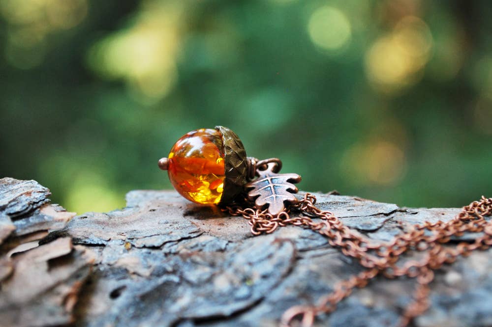 18" Amber and Copper Acorn Necklace